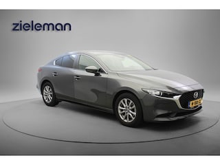 Mazda 3 2.0 e-SkyActiv-G M Hybrid Comfort - Carplay, Navi, Camera, Stoel/Stuur verw. PDC