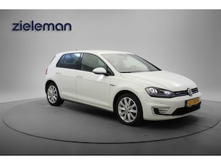 Volkswagen Golf 1.4 TSI GTE - Navi, Clima, PDC