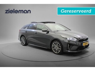 Kia ProCeed 1.4 T-GDI GT-PlusLine Automaat - Panorama, Carplay, Camera, Half Leer, Stoel/Stuur Verw. Afn. Trekhaak