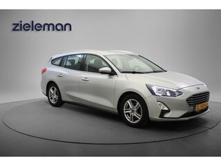 Ford Focus Wagon 1.0 EcoBoost Trend Edition Business - Carplay, Navi, Cruise, Trekhaak