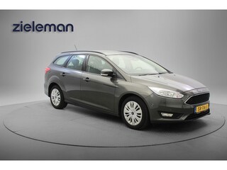 Ford Focus Wagon 1.0 Edition - Carplay, Navi, Cruise, Stoelverw. PDC