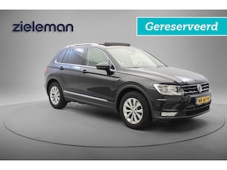 Volkswagen Tiguan 1.4 TSI Connected Series - Panorama, Carplay, Camera, Massage, Stoelverw. Trekhaak
