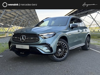 Mercedes-Benz GLC 300e 4MATIC Sport Edition | AMG | Panoramaschuifdak | Premium pakket | Nightpakket | Head-Up | Dodehoekassistent | DIGITAL LIGHT | Trekhaak |