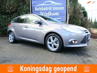 Ford Focus 1.0 EcoBoost Edition Plus, Slechts 49566 km, Climate control, Metallic, enz