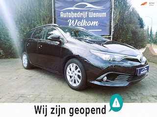 Toyota Auris Touring Sports 1.2T Aspiration Afneembare trekh, Lane assist, LM velgen, cruisecontrol, enz.