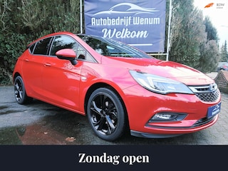Opel Astra 1.0 Edition Climate & Cruise control, Sport pakket, LM velgen, PDC, enz.
