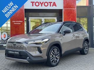 Toyota Corolla Cross Hybrid 180 Executive NIEUW UIT VOORRAAD LEVERBAAR!!