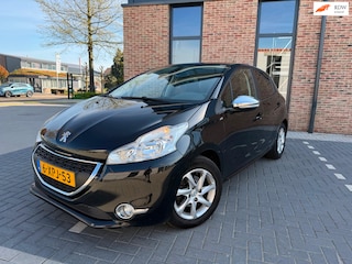 Peugeot 208 1.2 VTi Style
