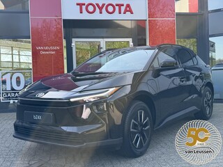Toyota bZ4X Dynamic 73 kWh NIEUW DIRECT UIT VOORAAD LEVERBAAR