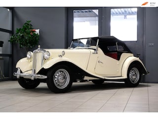 MG TD 1952 volledig gerestaureerd