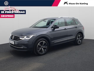Volkswagen Tiguan 1.5TSI/150PK Move DSG · Navigatie · Camera + Parkeersensoren · Apple/Android Car Play ·