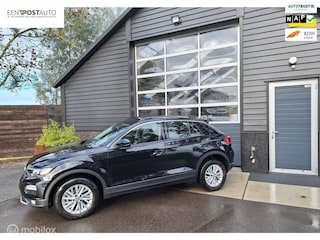 Volkswagen T-Roc 1.0 TSI Style 1e Eig. BTW-Auto Full-map Navigatie, Apple Carplay / Android, Airco, Adap. Cruise-Control.
