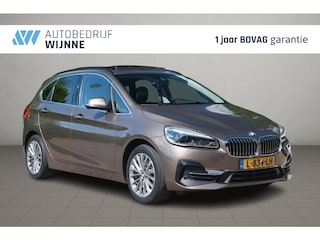 BMW 2-serie Tourer 225xe iPerformance High Executive | SOH 87% | Navi | App Connect | Panoramadak | Keyless | Harman Kardon | Elektrische Achterklep | Camera
