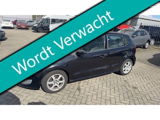 Volkswagen Polo 1.4-16V 86pk 5-deurs 2e eig. Airco Cruise Navi Geen import
