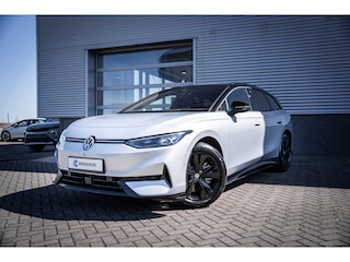 Volkswagen ID.7 Tourer Limited Edition | Achteruitrijcamera (Rear View) | Koplampverlichting LED | Trekhaak