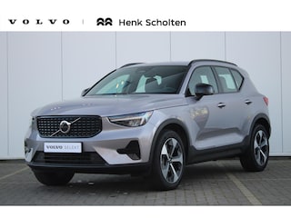 Volvo XC40 B4 197PK AUT7 Plus Dark | Harman/Kardon Premium Audio | Adaptive Cruise & Pilot Assist | Semi elektrische trekhaak | Verwarmbare voorstoelen | Verwarmbaar stuurwiel | Premium audio by Harman Kardon | 19" Velgen | Power Seats incl. Memory |
