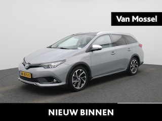 Toyota Auris 1.8 Hybrid Comfort | Automaat | Panoramadak | Camera | Trekhaak | Climate Control |