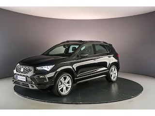 Seat Ateca FR Business Intense 1.5 TSI 150pk DSG Automaat Trekhaak, Panoramadak, Adaptive cruise control, Elektrische achterklep, Navigatie, Stuurwiel verwarmd
