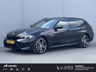 BMW 3-serie Touring 330e xDrive M-Sport Plug-in PHEV Shadow Line / Wide Screen / 1500kg Trekgewicht / M-pakket / Panorama dak / Parkeerassistent-pakket / 18" breedset LM wielen / Elektrische achterklep / Elektrische Stoelen / HUD /  Apple Carplay/Android /