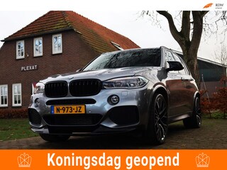 BMW X5 XDrive35i High Executive Aut. | M-Performance pakket | 22 Inch | Panorama | Rijstrooksensor | Cruise | Sportuitlaat |