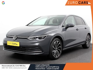 Volkswagen Golf 1.5 eTSI 150pk DSG Style Navigatie DAB Camera Lane Assist LED Adaptive Cruise Control Keyless Go Stoelverwarming Lichtmetalen Velgen