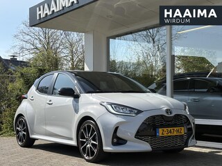 Toyota Yaris 1.5 Hybrid GR Sport | Head-Up Display | Keyless | Achteruitrijcamera | Navigatie | Two Tone | Stoelverwarming