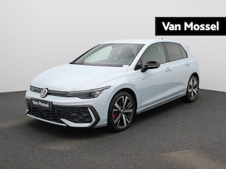 Volkswagen Golf 1.5 eHybrid GTE 272 PK | Plug-In | Trekhaak | LED Matrix Koplampen | Digital Cockpit Pro | Keyless Access | Stoelverwarming | 18 Inch Velgen | Head-Up display | Sport Pakket (DCC) |