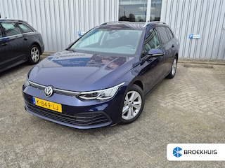 Volkswagen Golf Variant 1.0 eTSI Life 110Pk DSG/AUTO | Trekhaak | Apple carplay Android auto | Navigatie | Cruise control adaptief | Parkeersensoren V&A | 16"LMV