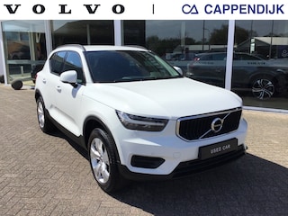 Volvo XC40 T4 190pk Aut. Momentum Nieuwstaat I Parkassist I Navigatie I Cru