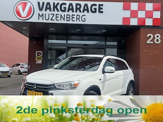 Mitsubishi ASX 1.6 Cleartec Instyle // NAVI // CMAERA // CRUISE // STOELVERWARMING // TREKHAAK // LICHT METALEN VELGEN //
