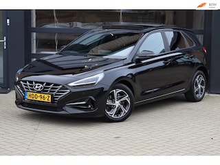 Hyundai i30 1.5 T-GDi MHEV Premium | Pano | Clima | Camera | Stoel/Stuur Verwarming | Navi | Cruise | Lane Assist