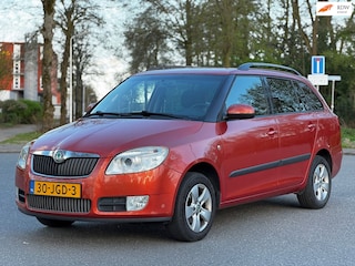 Skoda Fabia Combi 1.6-16V Elegance