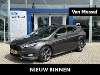Ford Focus Wagon 1.0 ST-Line | 140 PK! | Stoel/stuur voorruitverwarming | Camera | PDC V+A | 18 inch LMV | Dealeronderhouden | Navigatie