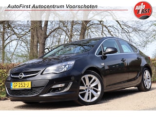 Opel Astra 1.4 Turbo Sport + | Automaat | Navi | Lederen bekleding | Trekhaak |