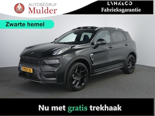 Lynk & Co 01 1.5 | Black Edition | Zwarte hemel | Afneembare trekhaak | 360 camera | Pano |