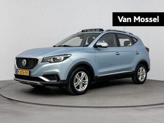 MG ZS EV Luxury 45 kWh 143PK | Trekhaak | Schuif-/Kanteldak | Adaptieve Cruise Control | All Season Banden | Stoelverwarming | Apple CarPlay & Android Auto
