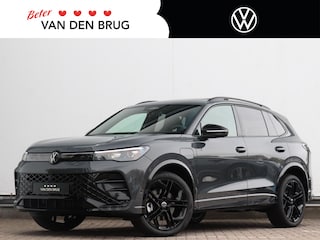 Volkswagen Tiguan 1.5 eHybrid 272pk R-Line | Wegklapbare trekhaak | Panoramia dak | Adaptief onderstel | Elektrische lep | Stoel- & stuurverwarming | Keyless |