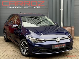 Volkswagen Golf 1.5 eTSI Style ACC CarPlay Ambiance Trekhaak Navi Stuurverwarming