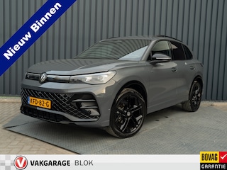 Volkswagen Tiguan 1.5 eTSI R-Line Edition | Panodak | Head Up | Trekhaak wegkl. | 360 Camera | Harman/Kardon | Prijs Rijklaar!!