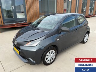 Toyota Aygo 1.0 VVT-i X-FUN Airco Cruise Control Carplay BT