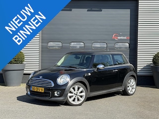 Mini Mini 1.6 Kite White | Navigatie | Cruise Control | Airco | Lichtmetalen Velgen |