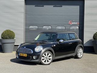 Mini Mini 1.6 Kite White | Navigatie | Cruise Control | Airco | Lichtmetalen Velgen |