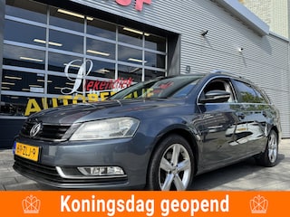 Volkswagen Passat Variant 1.6 TDI TrendLine BlueMotion - Navigatie I Airco I PDC I Comfort pakket I Sport velgen I Trekhaak