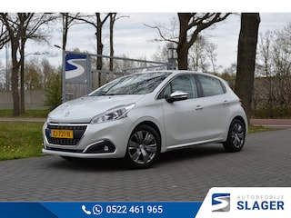 Peugeot 208 1.2 PureTech Blue Lease Allure 110pk | 6-bak | Navi | 5-deurs