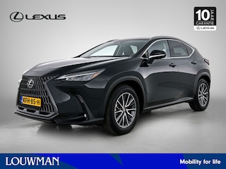 Lexus NX 450h+ AWD Luxury Line | BTW Voertuig | Stoel en stuurwielverwarming | Onderweg-naar-dealer