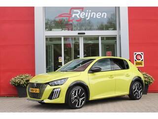 Peugeot 208 EV GT 156PK 51 kWh | WARMTEPOMP | ALCANTARA "EXECUTIVE INTERIOR" (STOEL VERWARMING/ELEKTRISCH VERSTELBARE BESTUUDERSSTOEL MET MASSAGE FUNCTIE/ALCANTARA BEKLEDING | METAALLAK "JAUNE AGUENDA" | DRIVE ASSIST PLUS PACK (ADAPTIVE CRUISE CONTROL/STOP & GO FUNCTIE/LANE KEEPING/POSITIONING ASSIST) | 17" LICHTMETALEN VELGEN "YANAKA" | SFEER VERLICHTING IN 8 KLEUREN | KEYLESS ENTRY/START | DRAADLOZE APPLE CARPLAY/ANDROID AUTO | DRAADLOZE TELEFOONLADER | VISION & NAVIGATION PACK (NAVIGATIE/HD CAMERA VOOR EN ACHTER/DODEHOEK BEWAKING/INSTAPVERLICHTING | FULL LED KOPLAMPEN |