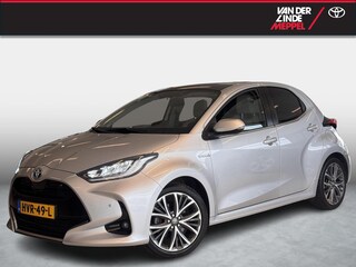 Toyota Yaris 1.5 Hybrid Executive Panoramadak Navi Trekhaak