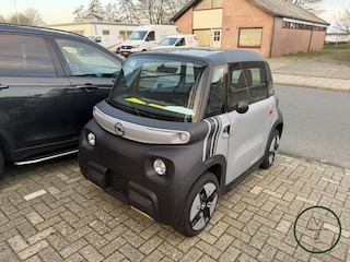 Opel Rocks-e Base | Nieuwstaat |