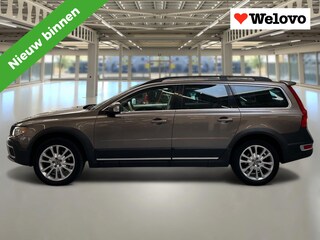 Volvo XC70 3.2 Summum Trekhaak, Schuifdak, electr. stoel, leder interieur...