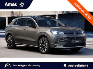 Volkswagen T-Roc 1.5 eTsi Life First Edition | Stoel en stuurverwarming | Achteruitrijcamera | Adaptive Cruise Control
